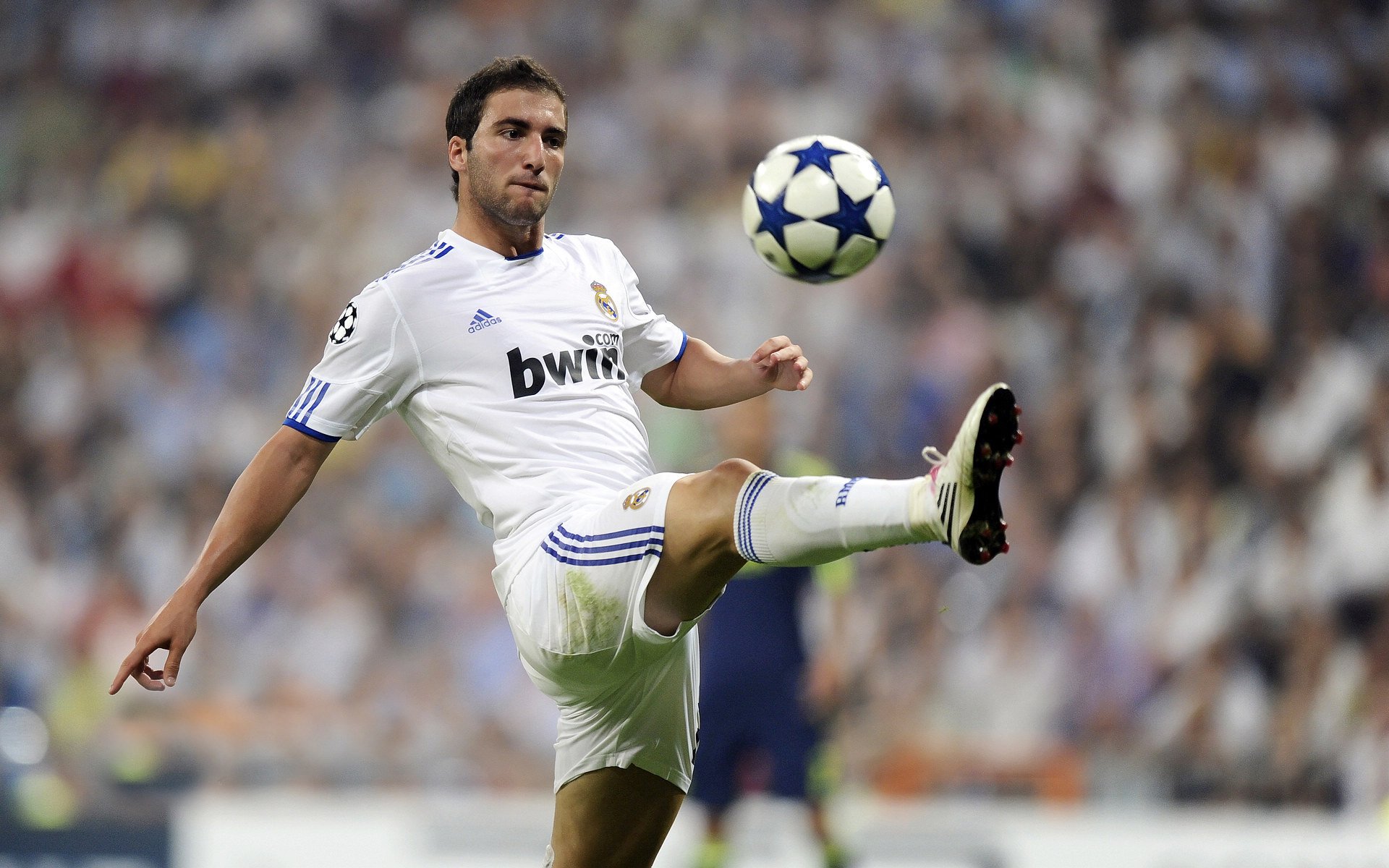 中超比赛实际控球与战术控球关系解读,足球控球率是什么意思